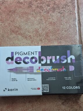 Karin Pigment DecoBrush 12-Color Brush Marker Set